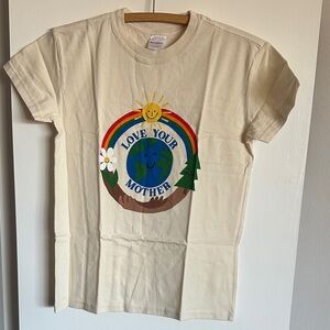 Hanna Andersson Cream 'Love Your Mother' Kids T-Shirt